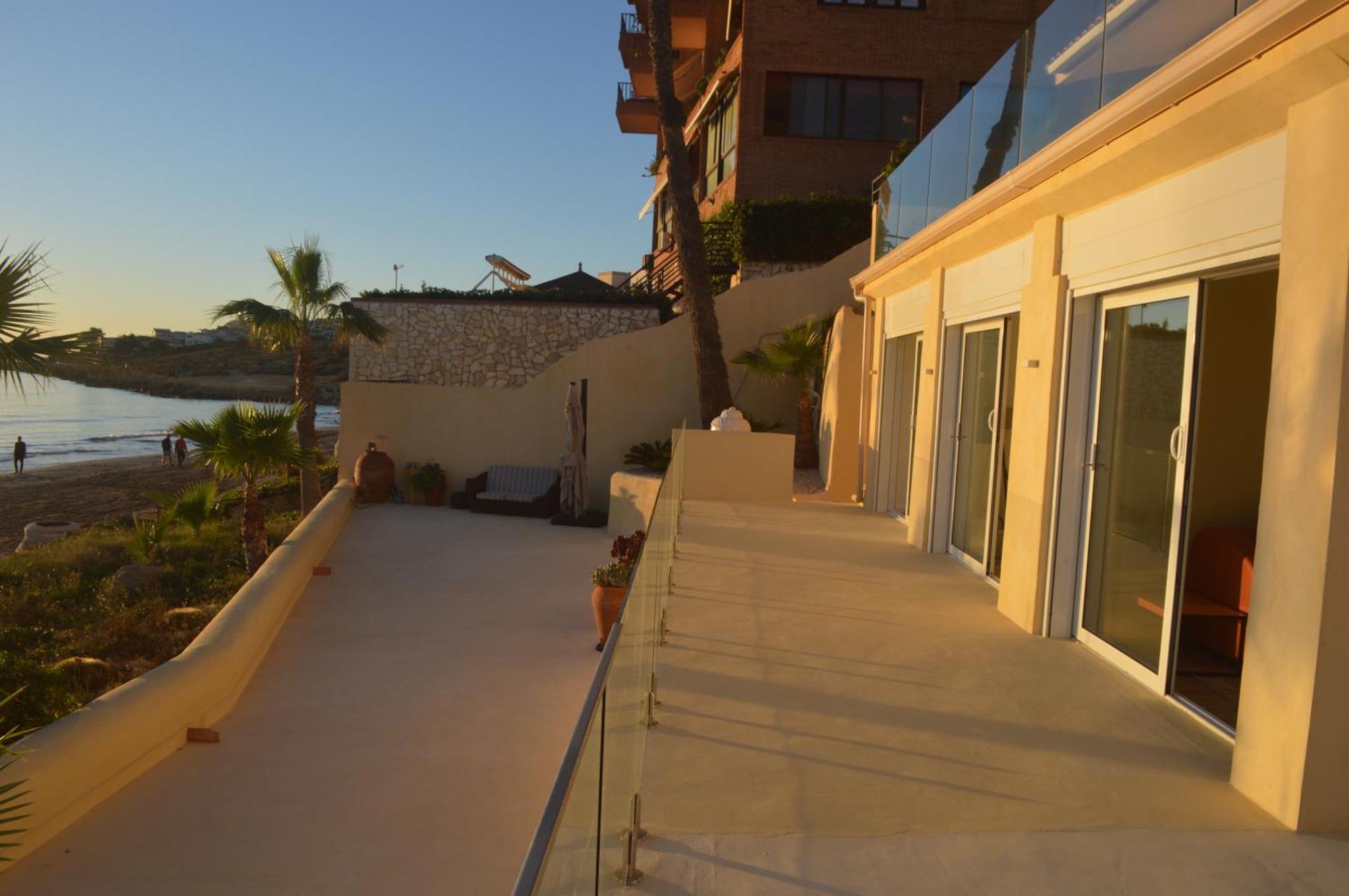 Excepcional Apartamento Amanecer Al Borde De Playa Y Mar, En Chalet Roquetes Alicante Dış mekan fotoğraf