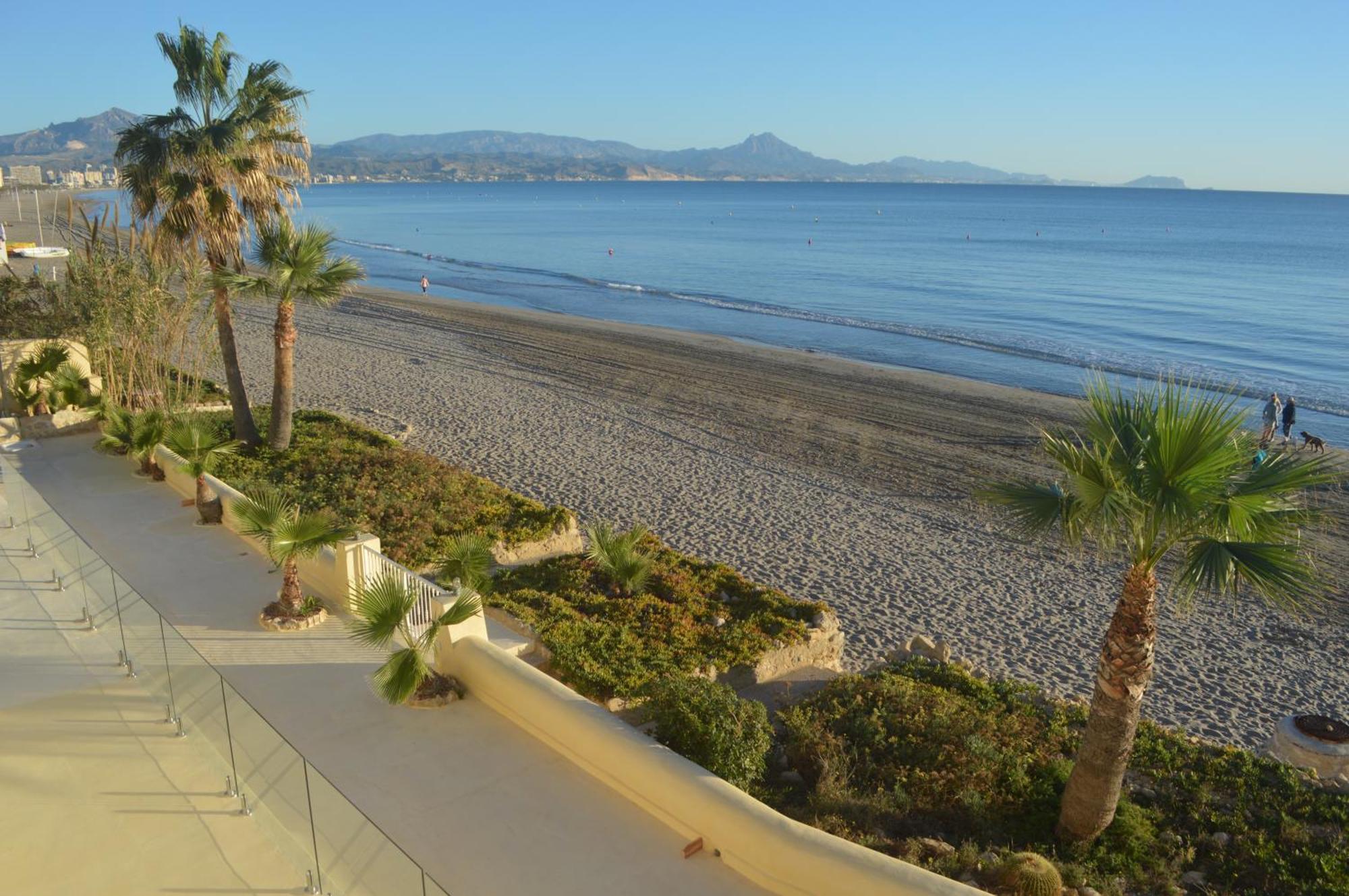 Excepcional Apartamento Amanecer Al Borde De Playa Y Mar, En Chalet Roquetes Alicante Dış mekan fotoğraf